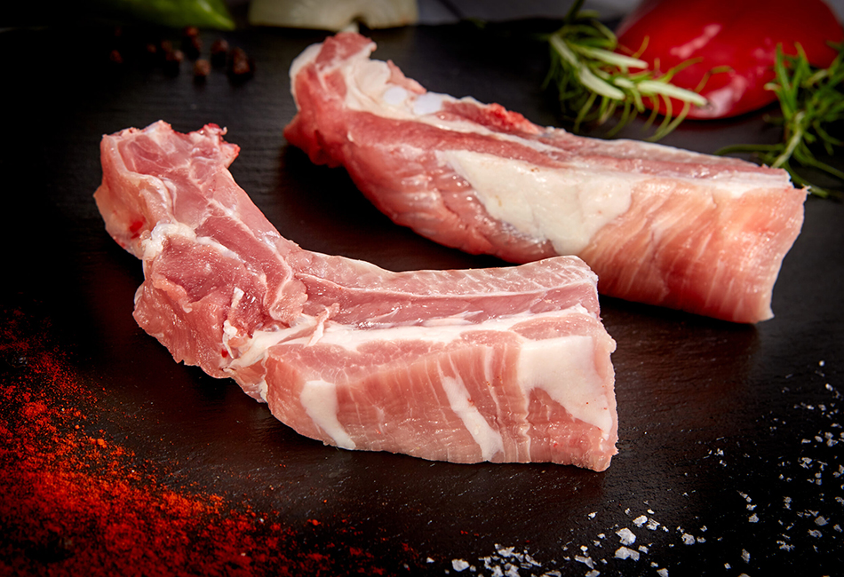 Carnicería Online. Costillas de cerdo frescas en carnicería en el Grao de Castellón. Costillas de cerdo frescas.